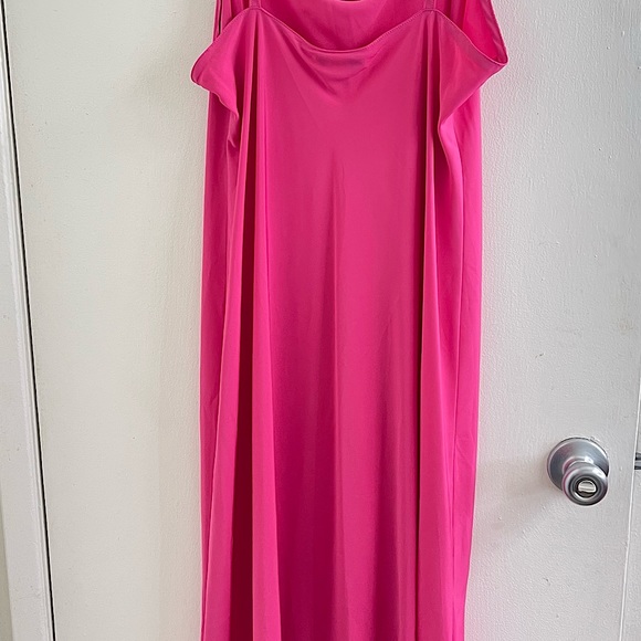 Pink Natori slip dress - Picture 2 of 3